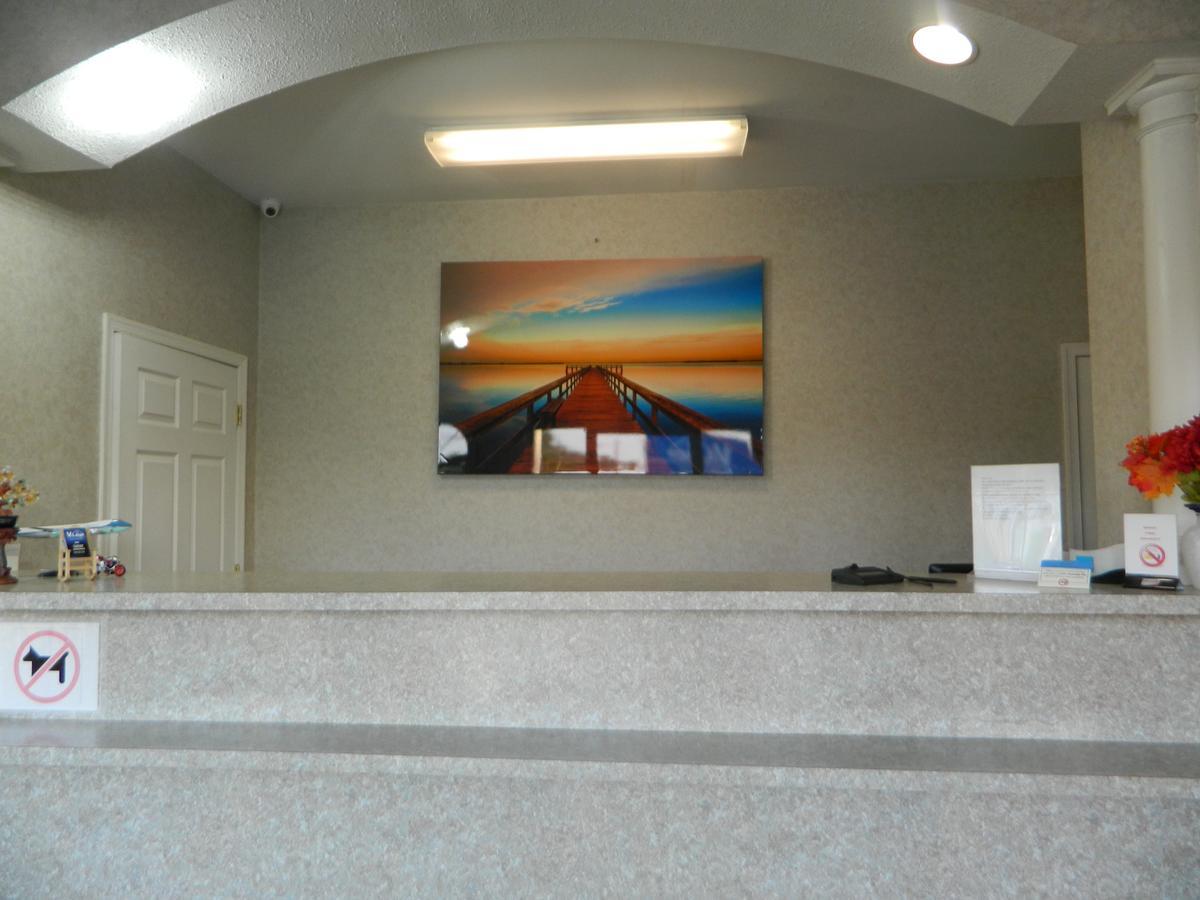 Village Inn & Suites - Smithville Εξωτερικό φωτογραφία